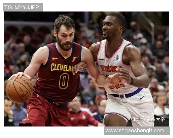 骑士与尼克斯对决前瞻分析双方阵容状态及战术策略探讨